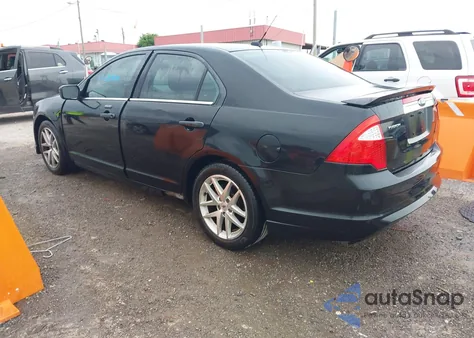 2010 Ford Fusion Sel z USA, uszkodzony, nr VIN 3FAHP0JA9AR235848